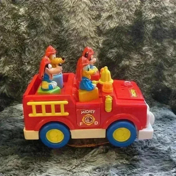 Mattel Disney Vtg 1989 Mickey
Mouse & Friends  Fire Truck
Motorized - Picture 3 of 13